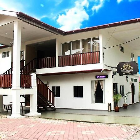 New Kesuma Villa Exclusive Stay Парит Раджа Экстерьер фото
